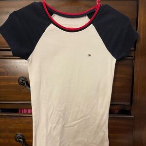 Tommy Hilfiger classic tee!